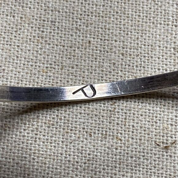 💛 Sterling Silver Native American Turquoise Cuff Bracelet - Picture 3 of 4